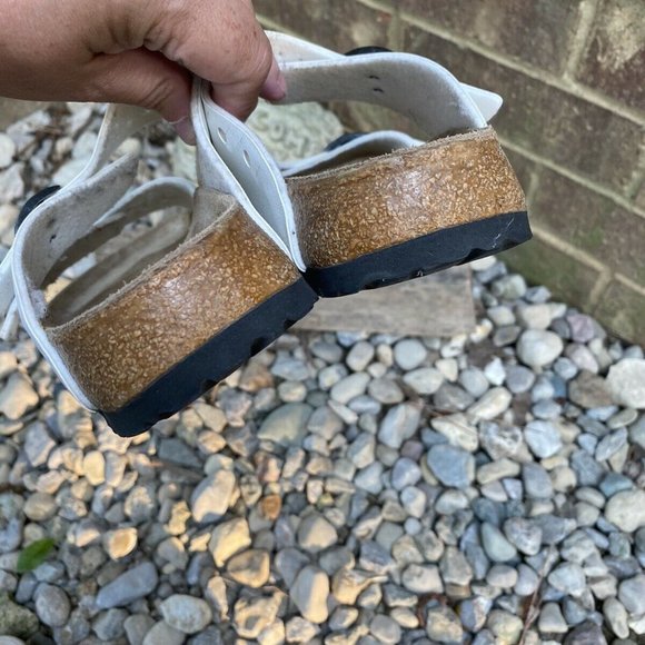 Birki's by Birkenstock Freeport White Sandals 8 - Picture 4 of 7